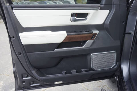 2024 Toyota Sequoia Capstone