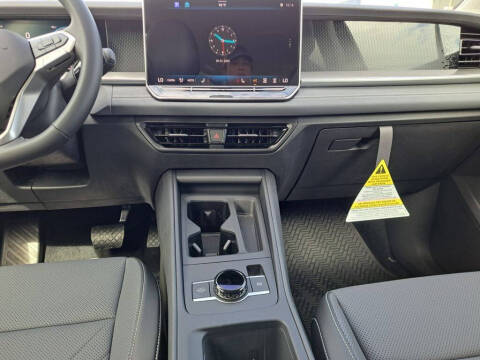 2025 Volkswagen Tiguan SE