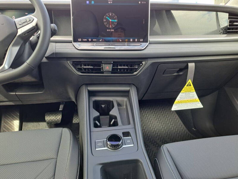 2025 Volkswagen Tiguan SE