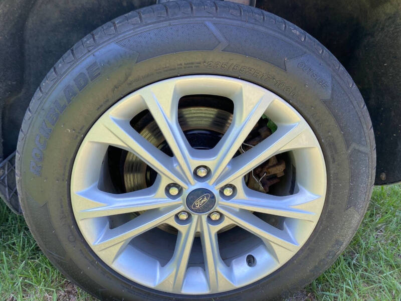 2019 Ford Escape SEL