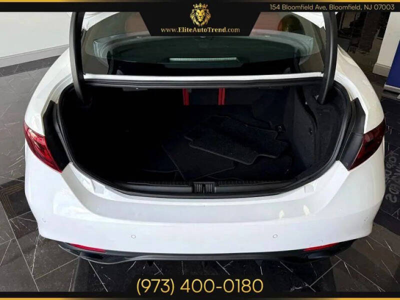 2022 Alfa Romeo Giulia Veloce