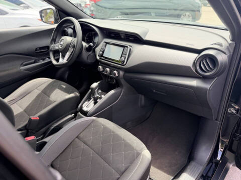 2019 Nissan Kicks SV