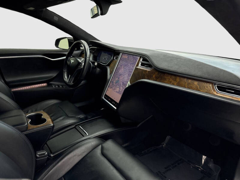 2017 Tesla Model S 75D