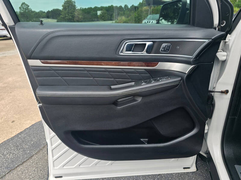 2016 Ford Explorer Platinum