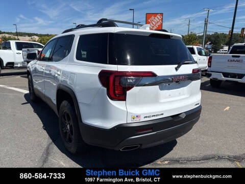 2023 GMC Acadia AT4
