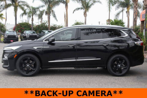 2024 Buick Enclave Essence