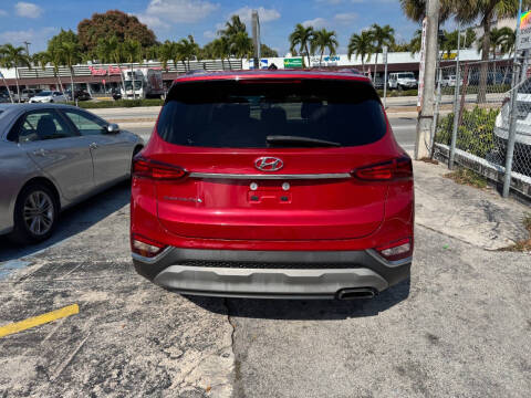 2020 Hyundai Santa Fe SE