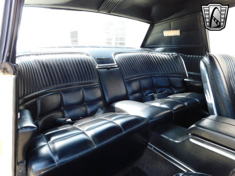 1966 Ford Thunderbird