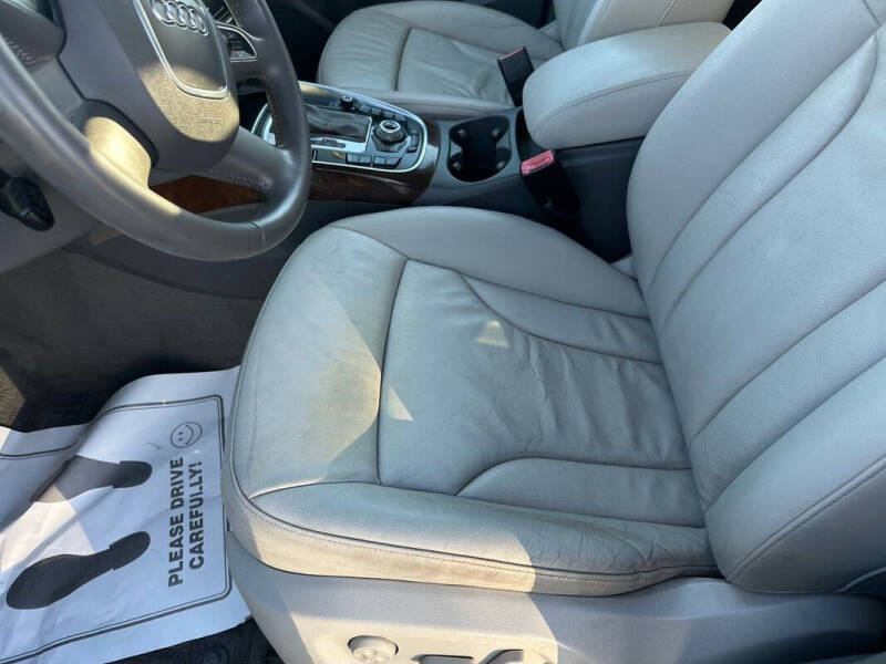 2011 Audi Q5 2.0T quattro Premium Plus