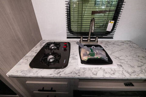 2024 Coleman Dutchman