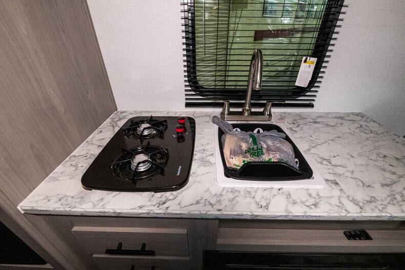 2024 Coleman Dutchman