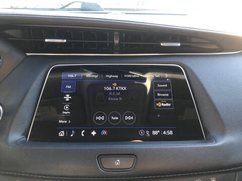 2023 Cadillac XT4 Luxury