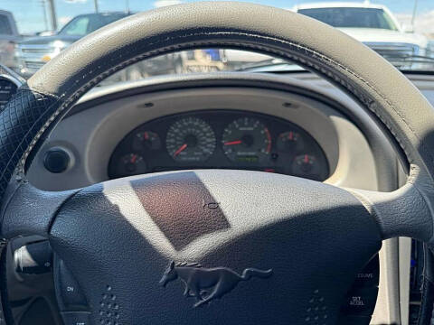 2002 Ford Mustang GT Deluxe