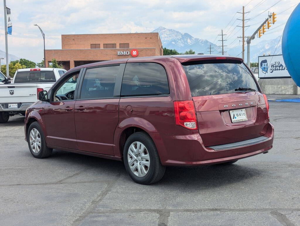 2018 Dodge Grand Caravan for sale at Axio Auto Boise in Boise, ID