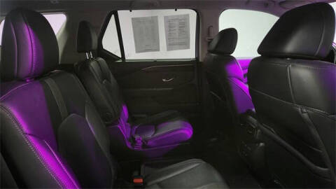 2024 Honda Pilot EX-L w/Rear Captain's Chairs