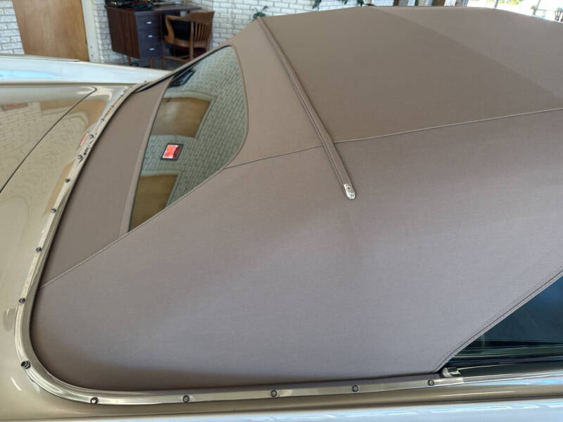 1961 Cadillac Eldorado Biarritz