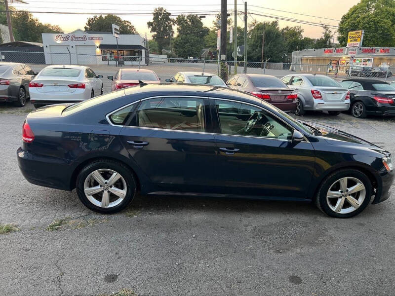 2012 Volkswagen Passat SE PZEV