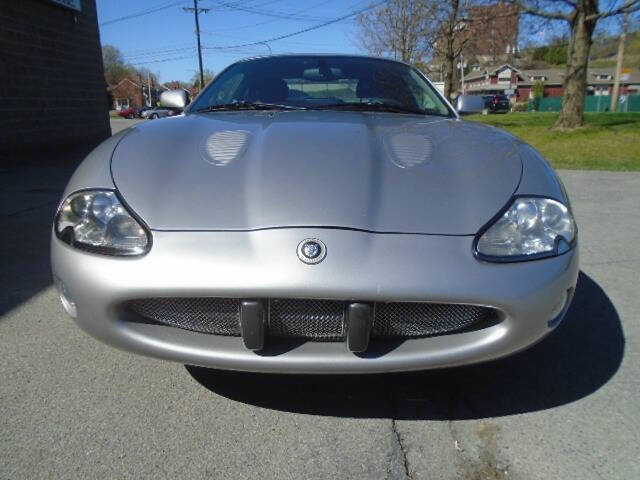 2001 Jaguar XKR Silverstone