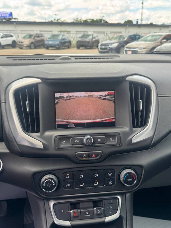 2024 GMC Terrain SLE