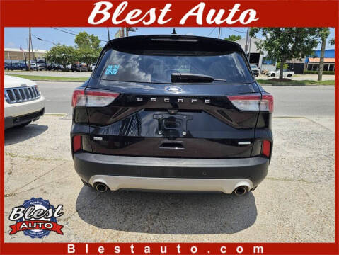 2020 Ford Escape SE