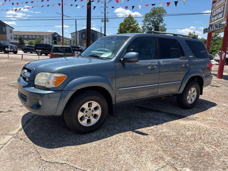2005 Toyota Sequoia SR5