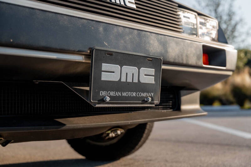 1981 DeLorean DMC-12