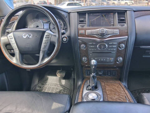 2015 Infiniti QX80