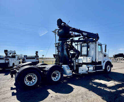 2017 Freightliner 122SD