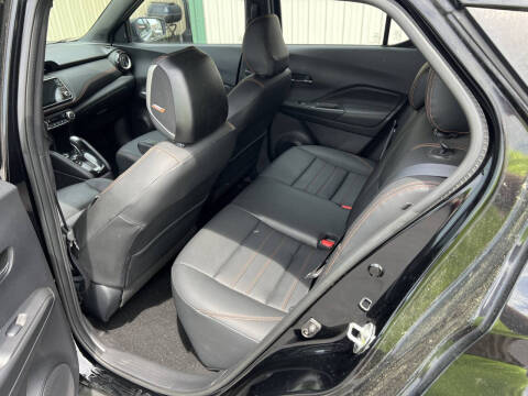 2019 Nissan Kicks SR