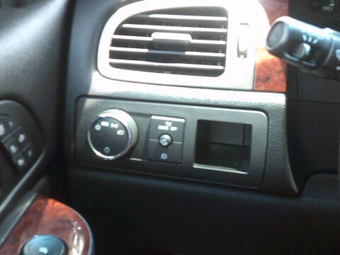 2011 GMC Yukon XL SLT