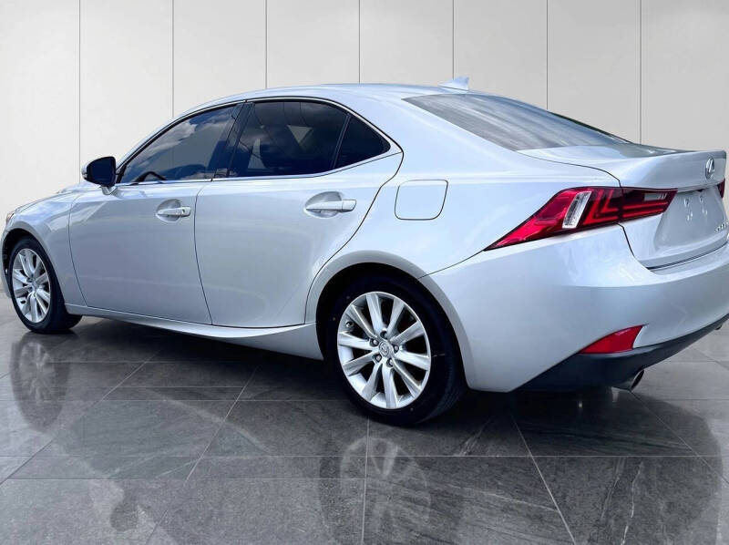 2015 Lexus IS 250