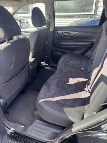 2015 Nissan Rogue SV