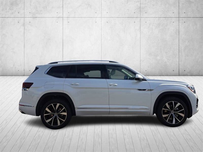 2026 Volkswagen Atlas SEL Premium R-Line 4Motion