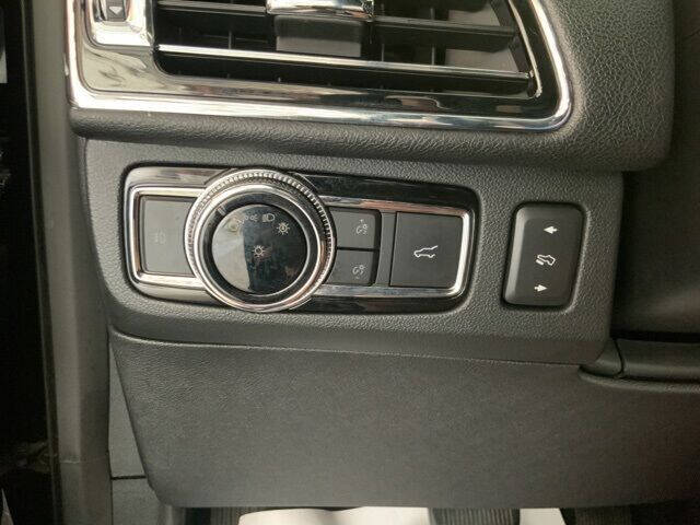 2019 Lincoln Navigator Select