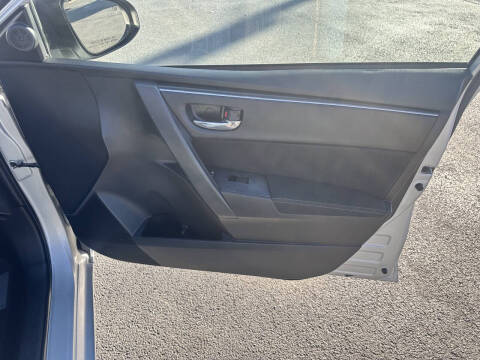 2017 Toyota Corolla LE