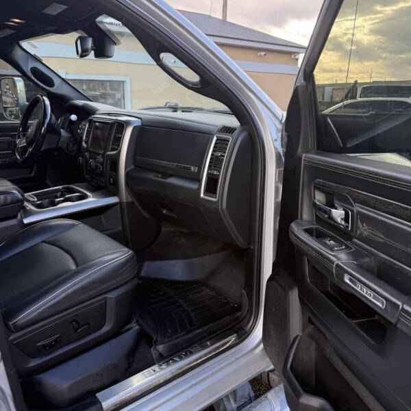 2017 RAM 3500 Laramie Longhorn