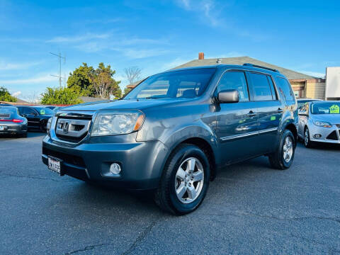 2011 Honda Pilot for sale at Ronnie Motors LLC in San Jose CA