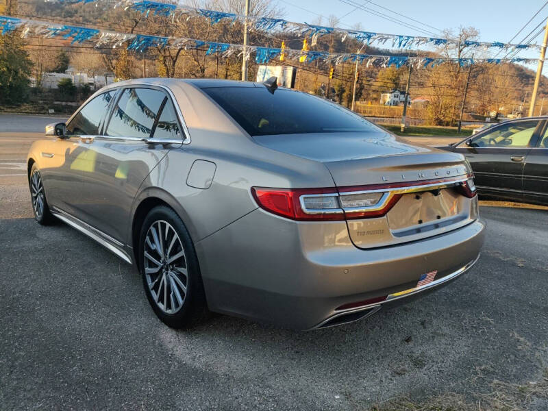 2018 Lincoln Continental Select