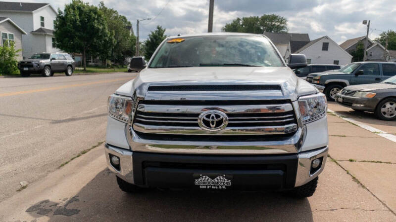 2017 Toyota Tundra SR5