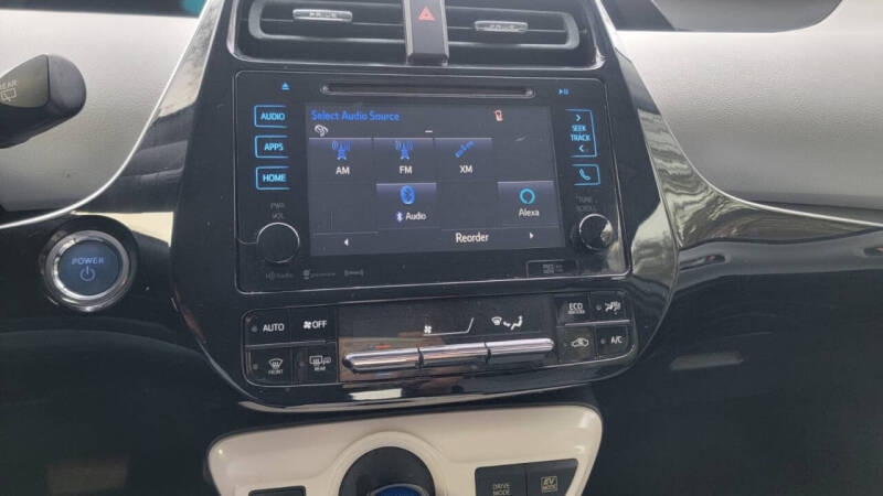 2016 Toyota Prius Three