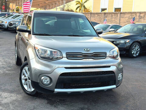 2019 Kia Soul +