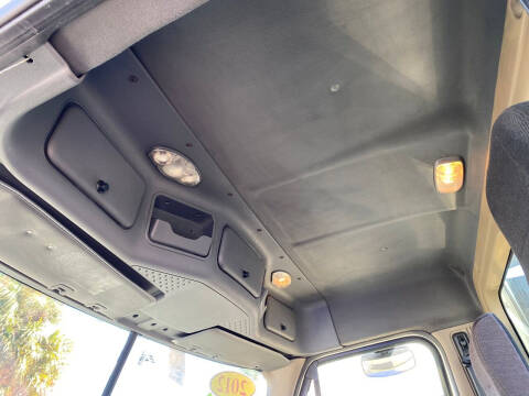 2012 Freightliner Cascadia