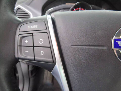 2017 Volvo XC60 T6 Dynamic