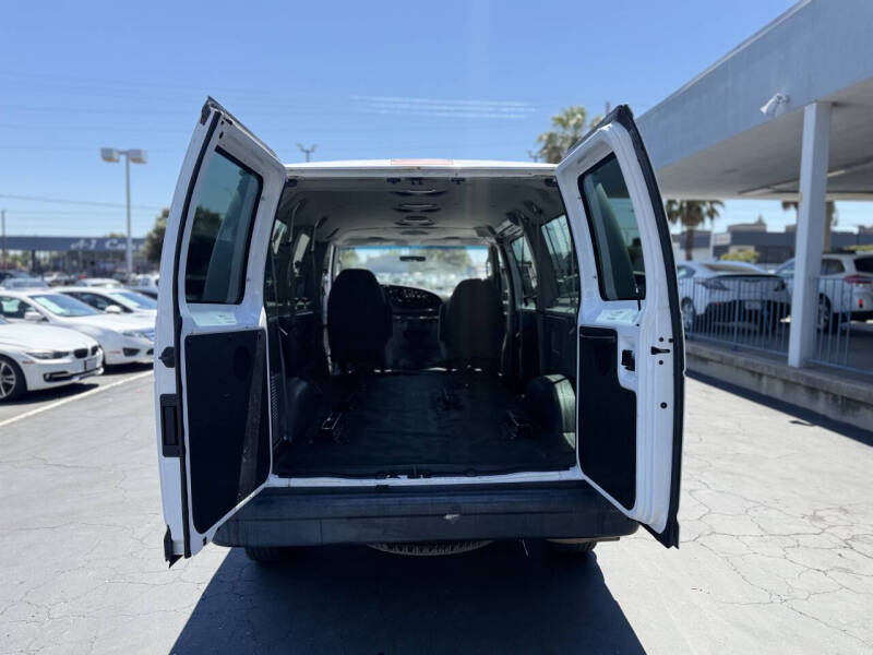 2008 Ford E-Series E-350 SD XL
