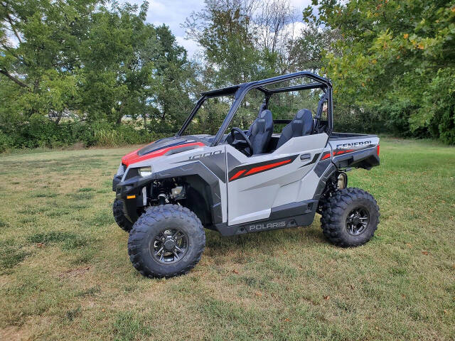 Polaris General 1000 Sport Image