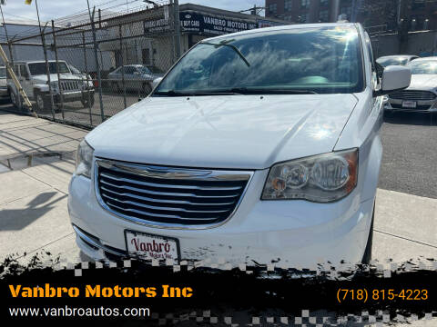 2014 Chrysler Town and Country for sale at Vanbro Motors Inc in Staten Island NY