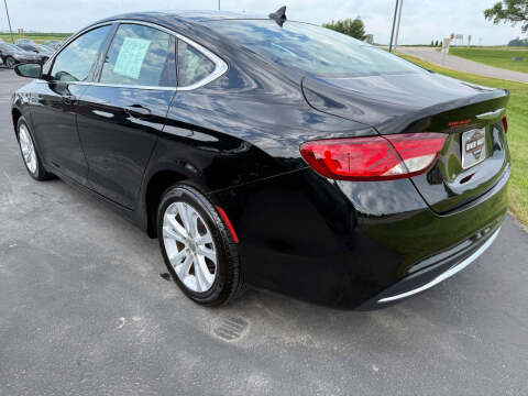 2016 Chrysler 200 Limited Platinum