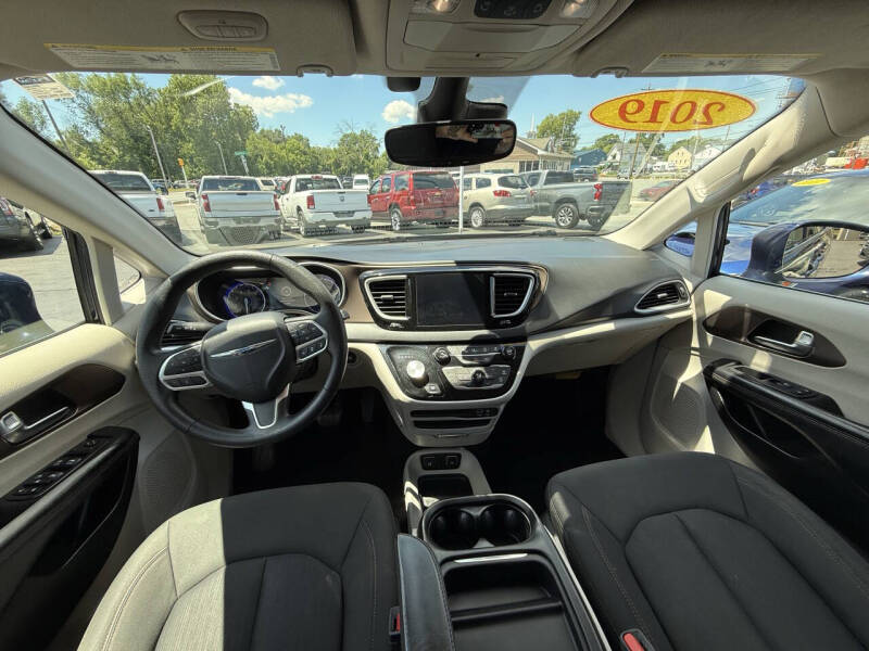 2019 Chrysler Pacifica Touring Plus