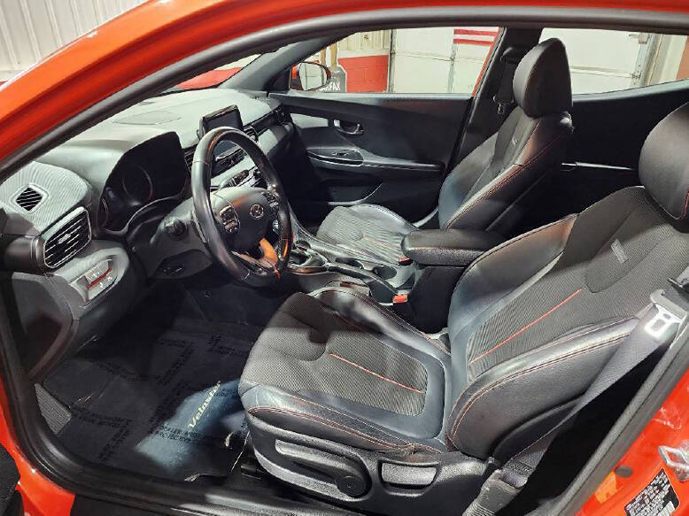2019 Hyundai Veloster 2.0L Premium