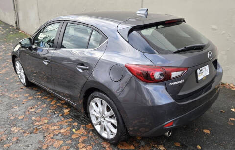 2015 Mazda MAZDA3 s Grand Touring